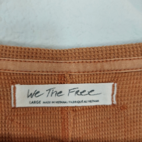 We The Free Tasha Thermal Henley Top Size Large - Picture 3 of 10